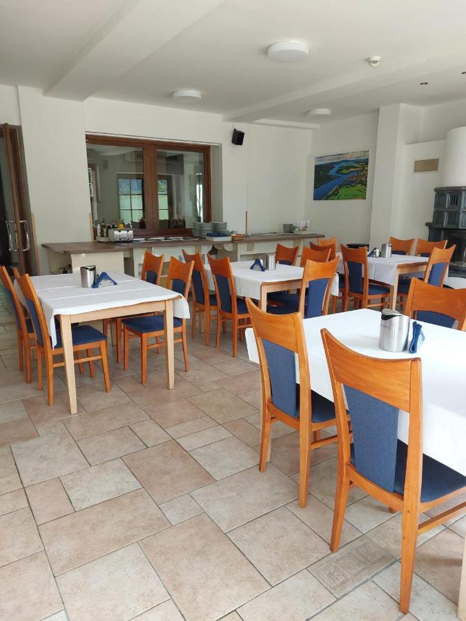Hotel Vltava Frymburk nad Vltavou Exterior foto